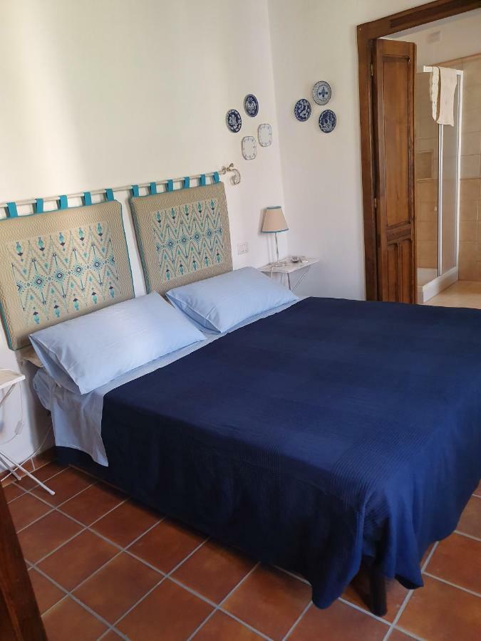 Casa Di Giulietta Villa Cabras Ngoại thất bức ảnh